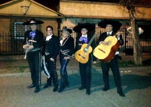 Mariachi Juarez Anuncios gratis en Santiago |  mariachis a domicilio, alegria y emocion en cada show (09) 88690906, mariachi juarez serenatas a domicilio
